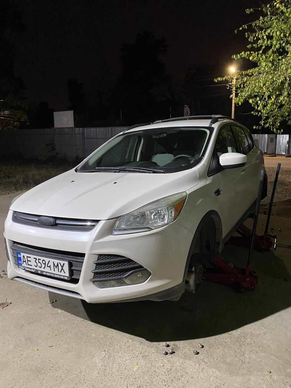 Зимові шини Goodyear UltraGrip Ice SUV G1 2