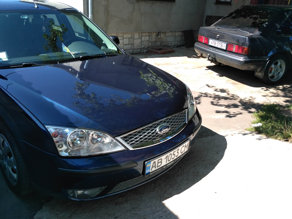 Поїхав Escort до іншого господаря. 1