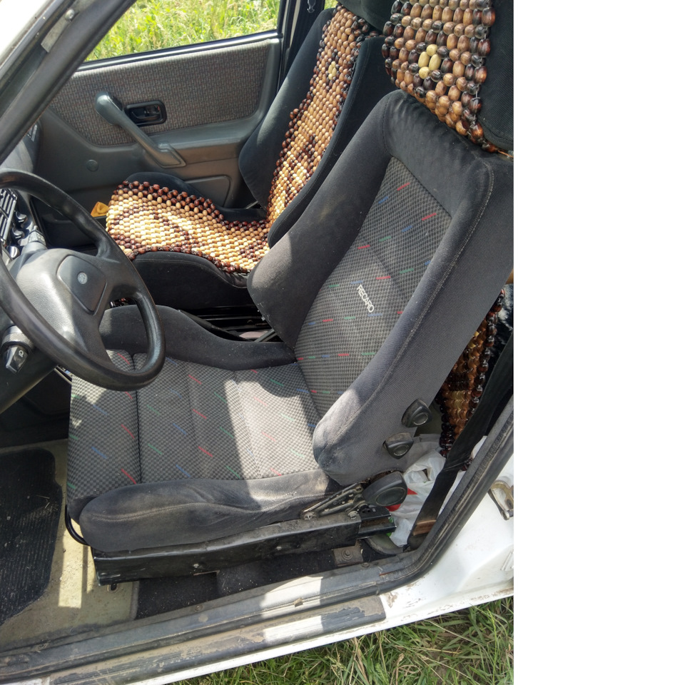 Recaro 3