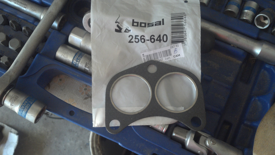 Випускний колектор 5