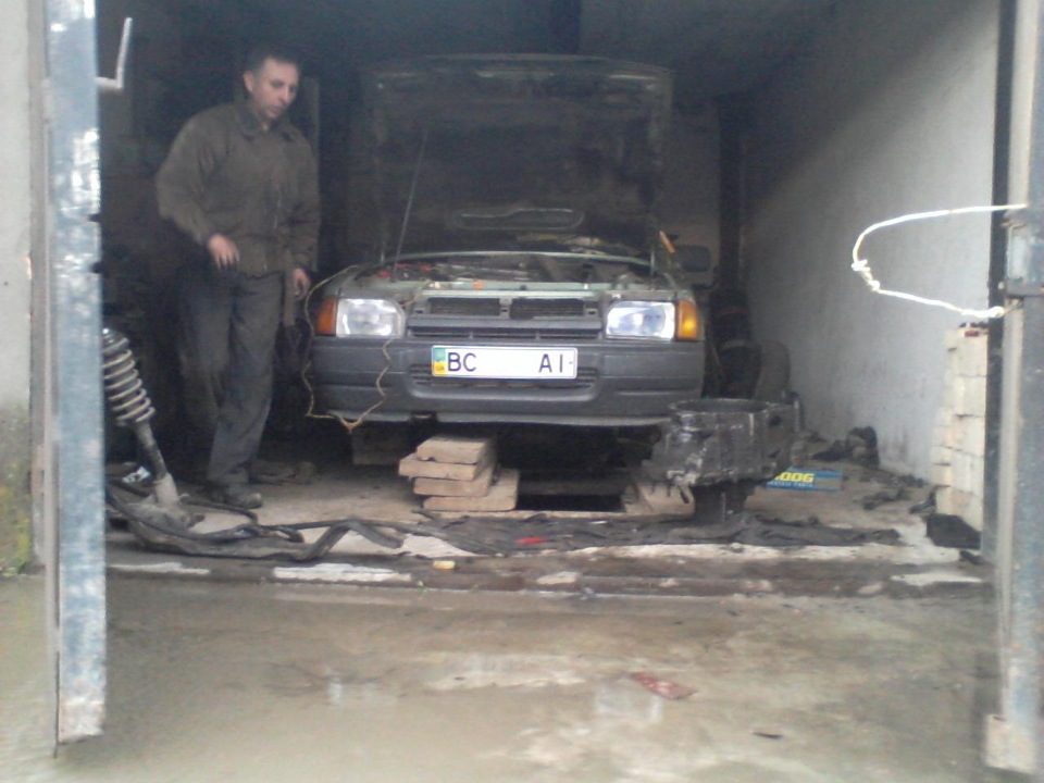 Авто на капітальному! 1