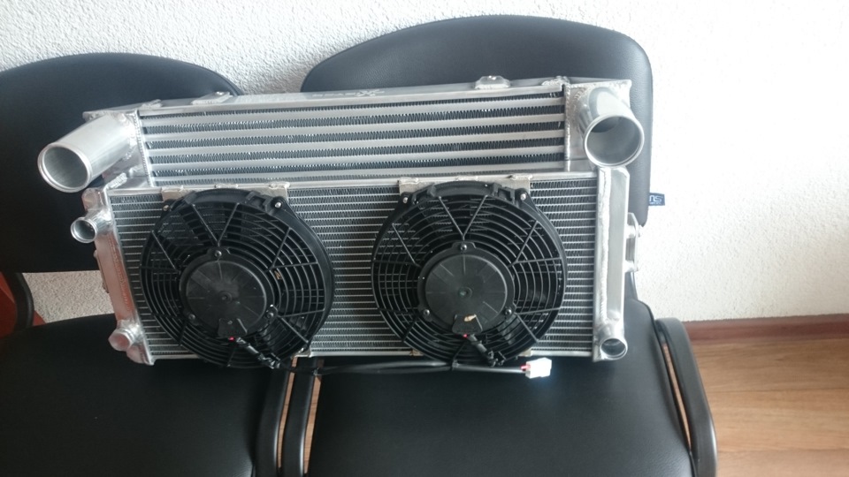 Робота триває) 1