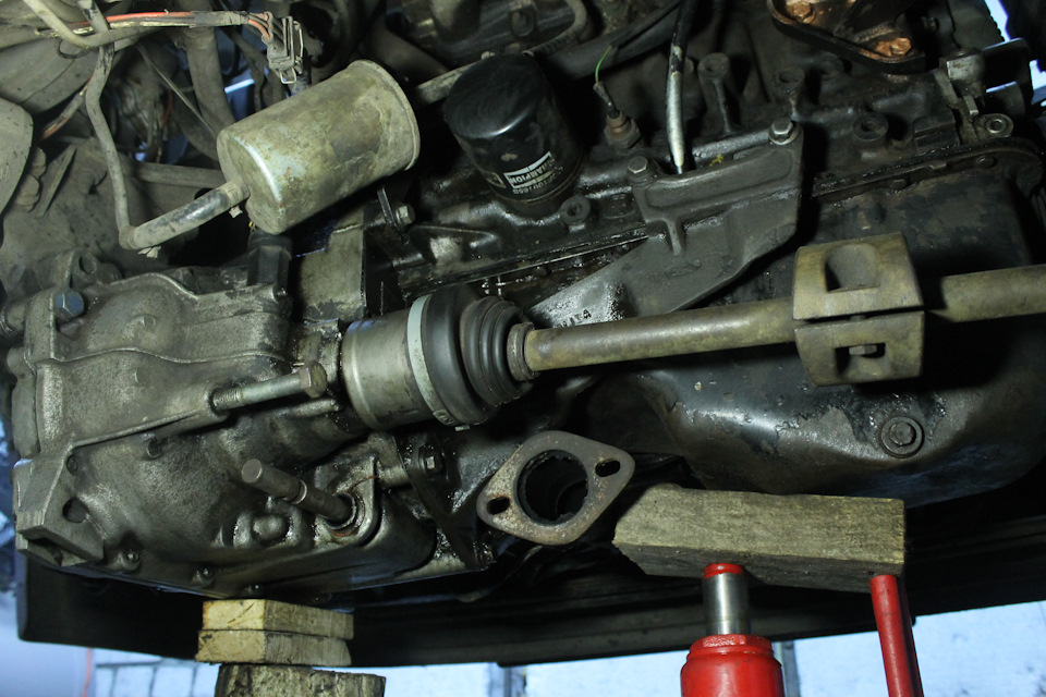 Нова подушка двигуна встановлена ​​(Ford 6610300) 4