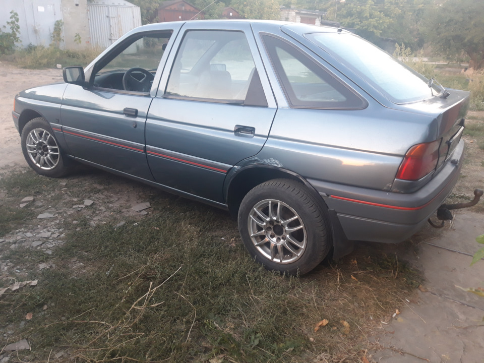 Продав 3
