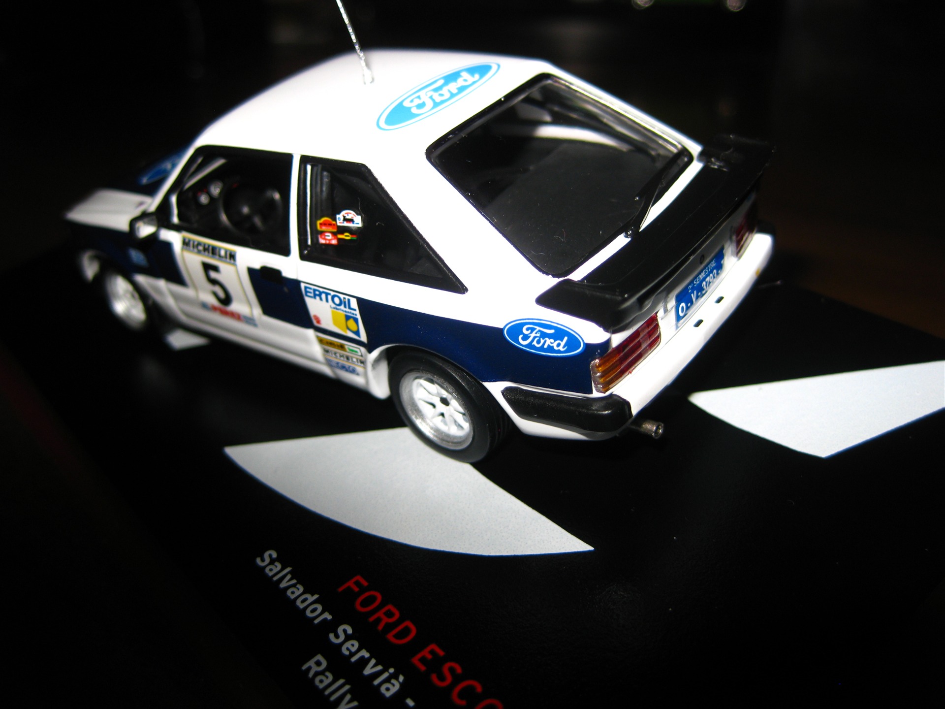 Ford Escort XR3i 1983 1/43 4