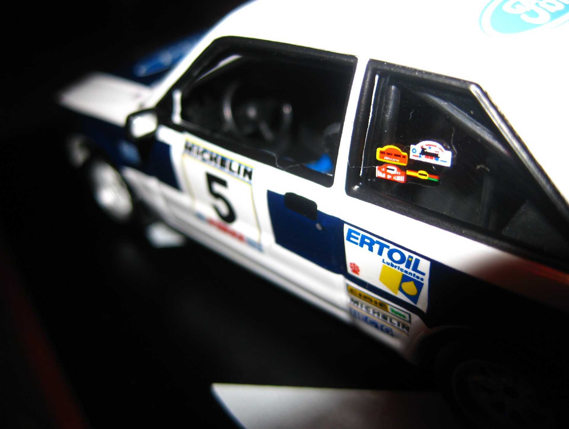 Ford Escort XR3i 1983 1/43 5