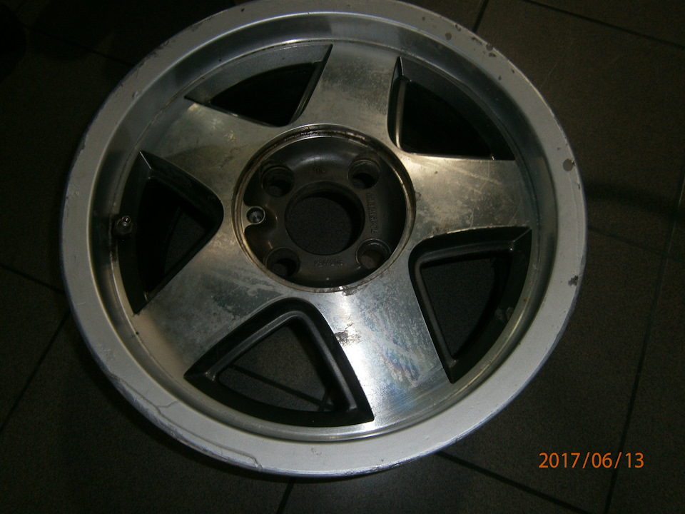 Ronal RS Ford 15 7j ET35 2
