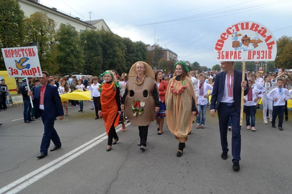 VII МІЖНАРОДНИЙ ФЕСТИВАЛЬ ДЕРУНІВ 2