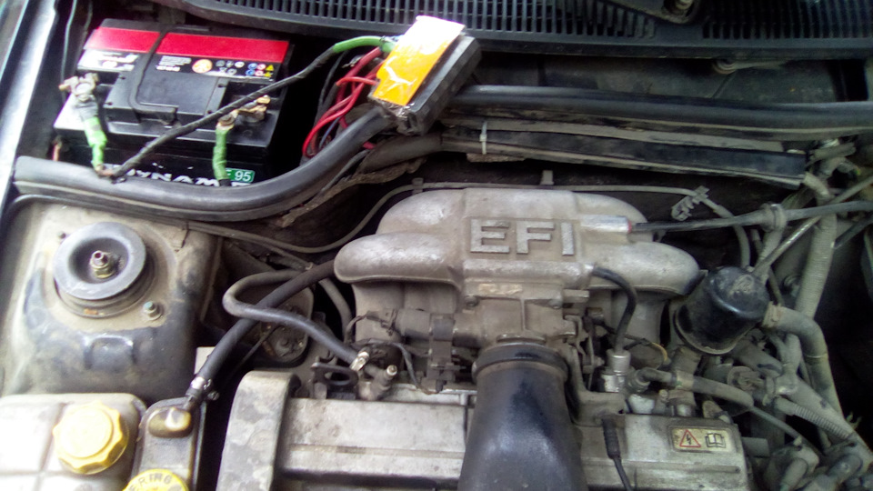 двигун DOHC 1.8 v16 - форд ескорт 2