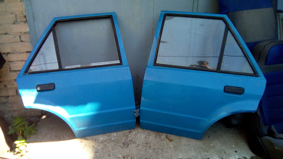 продам частини кузова, форд ескорт 2