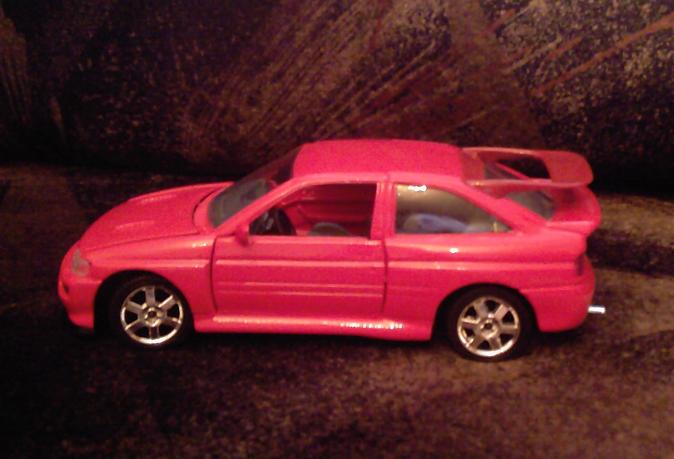 Ford Escort RS Cosworth Model 1:24 1