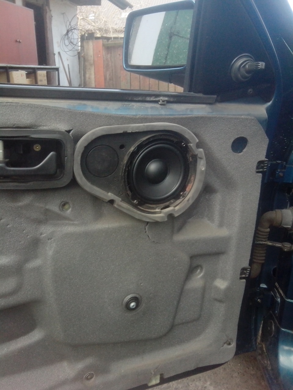 Нова акустика спереду Power Acoustik 3