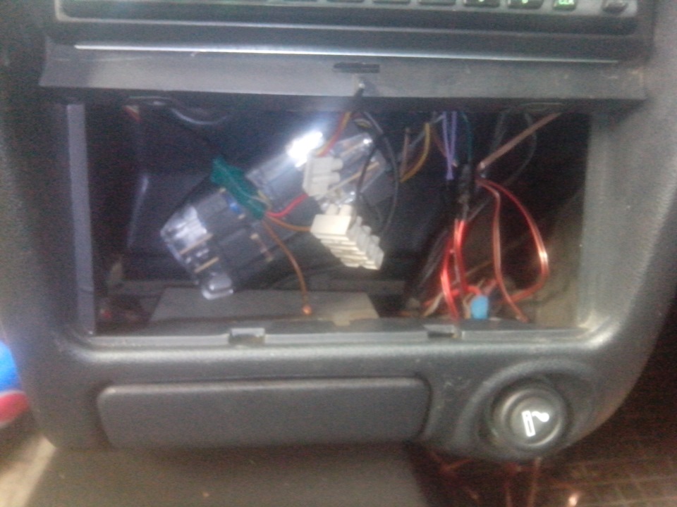 Нова акустика спереду Power Acoustik 4