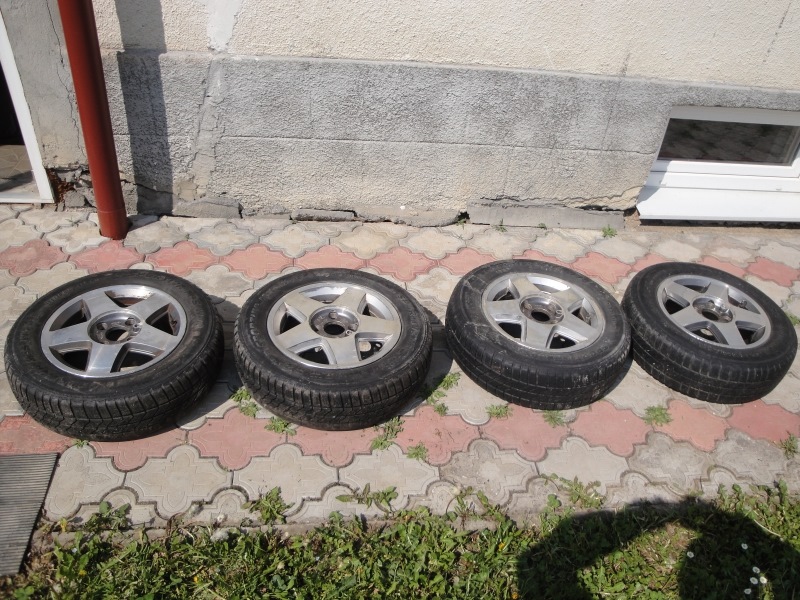 Прикупив титани Оригінал форд r14 4