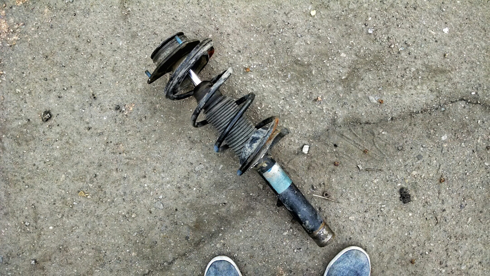 Ниже, ниже, ещё ниже 3