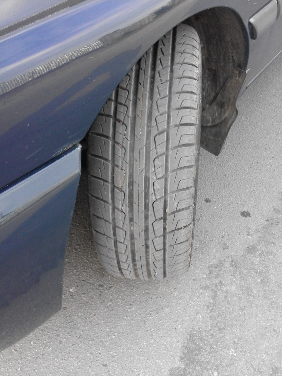 Пара ROADSTONE CP641 (NEXEN) 195\55\r15 на передню вісь. 3