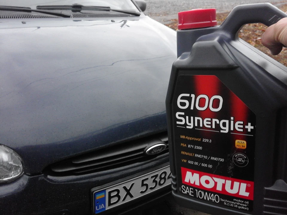 Підготовка до зими: заміна мастила Motul Synergie+ 10W-40.
