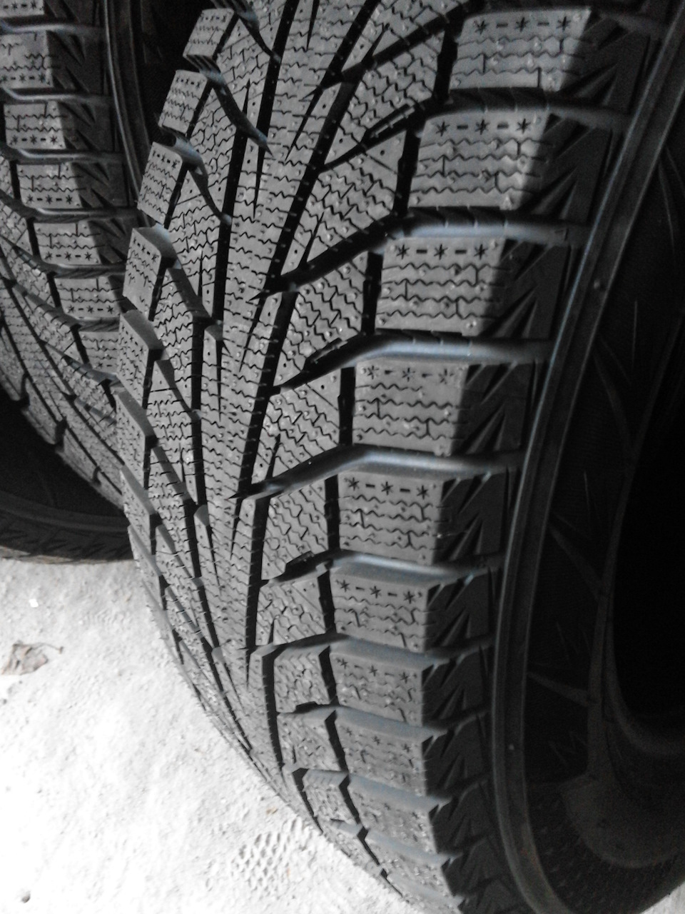 Підготовка до зими: зимова гума Hankook Winter I*Cept iZ2 W616 185\65\r14 90T 4