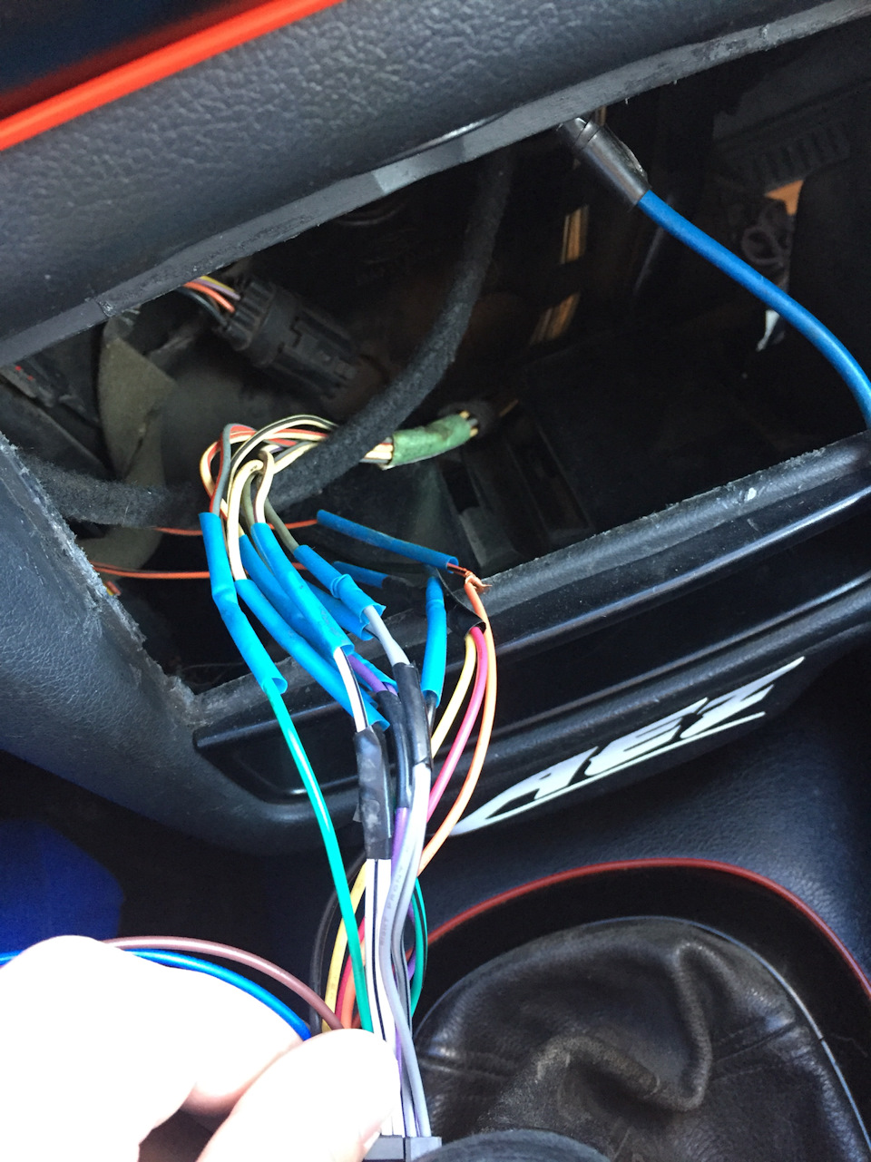 JVC, JBL 4