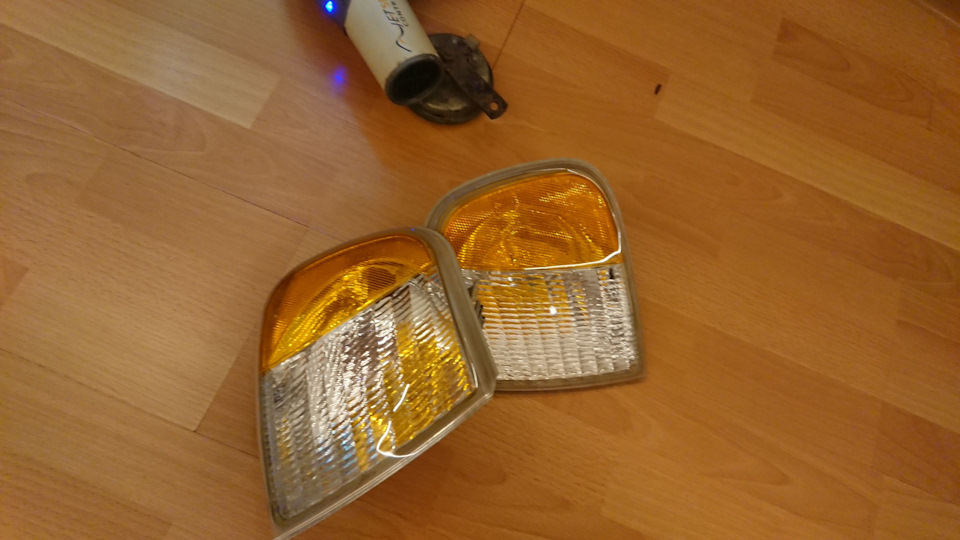 Головне світло. Полірування скла LED у головне світло. 5