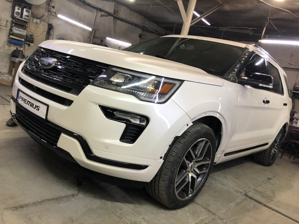 Як зробити рестайл своїми руками , міняємо морду Ford Explorer 2017 у 2018 2
