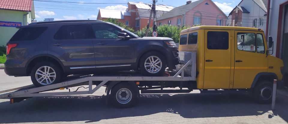 Приїхав 1
