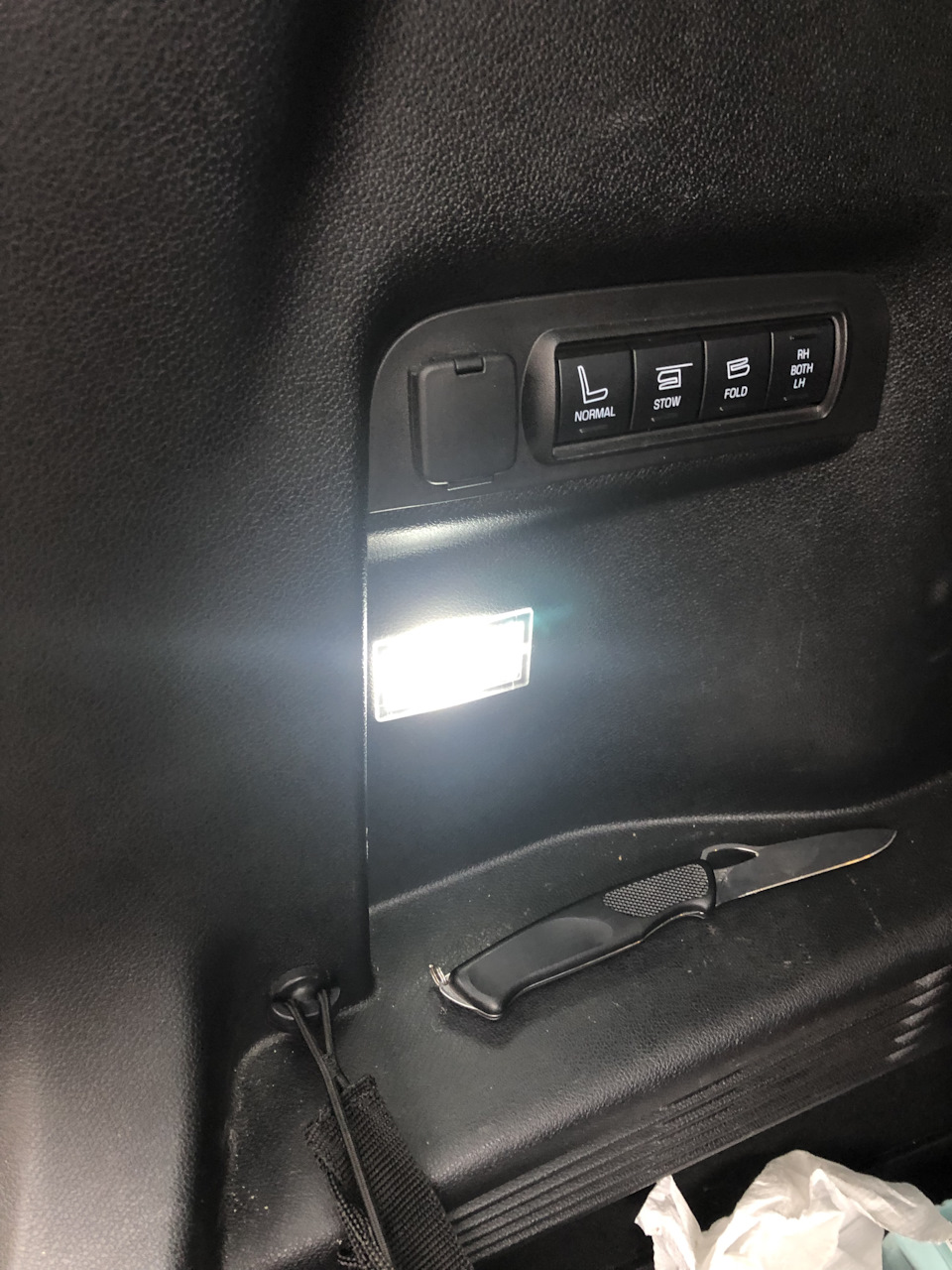 LED в салон 3