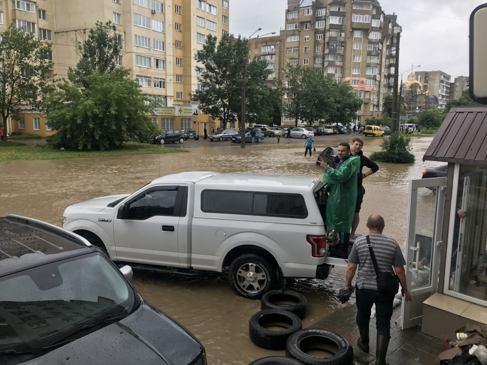 Море по коліна))) 1