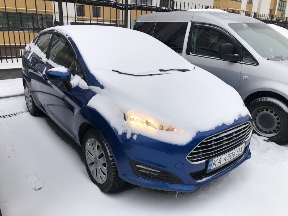 Шини Nokian Hakkapeliitta R3 185/60/15 2