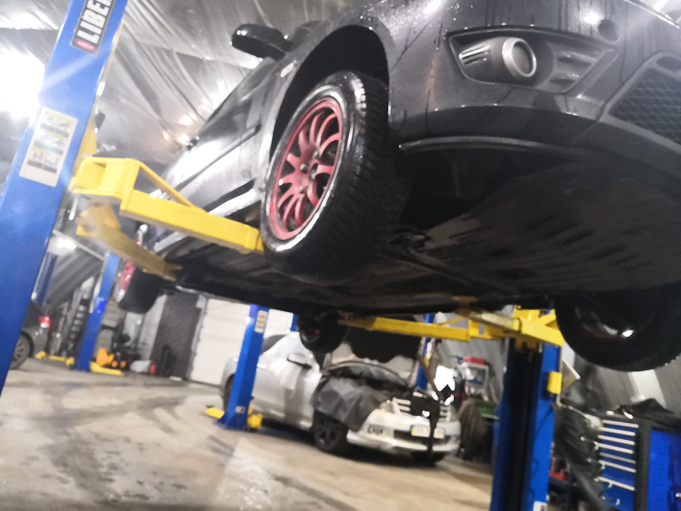 Заміна помпи, ременя, антифризу та чищення системи охолодження Ford Fiesta ST150 1