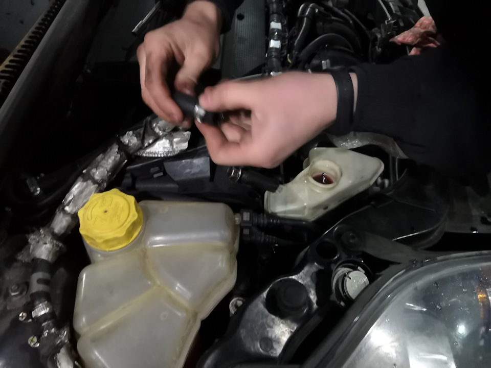 Заміна рідини гуру Ford Fiesta ST150 + заїхав у мийку:) 3