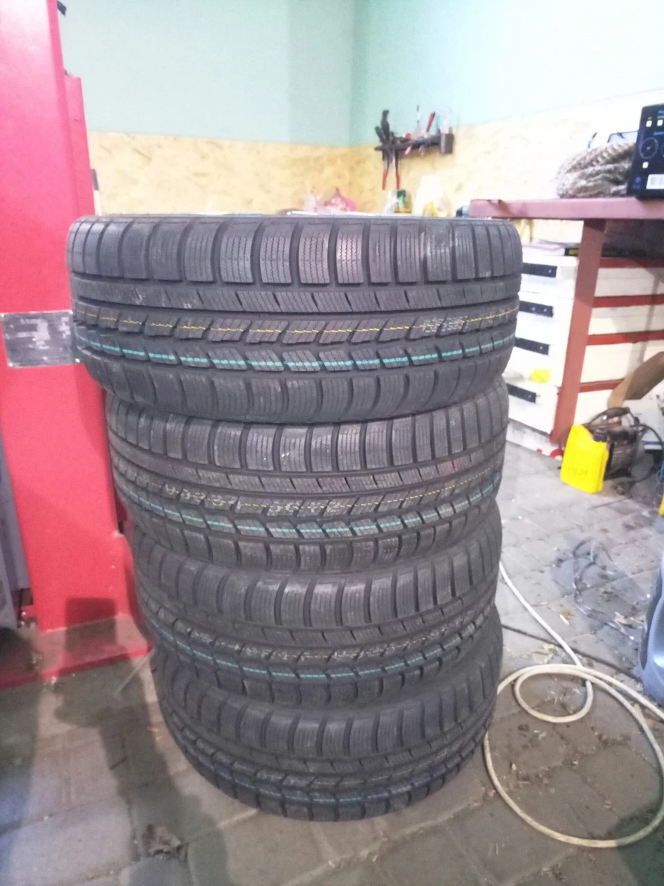 Nexen Winguard sport 205 40 17