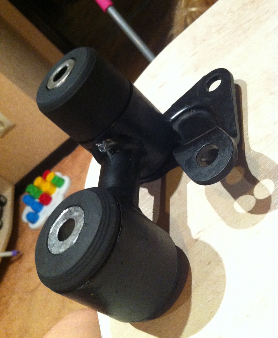 Custom Torque Link Engine Mount 1
