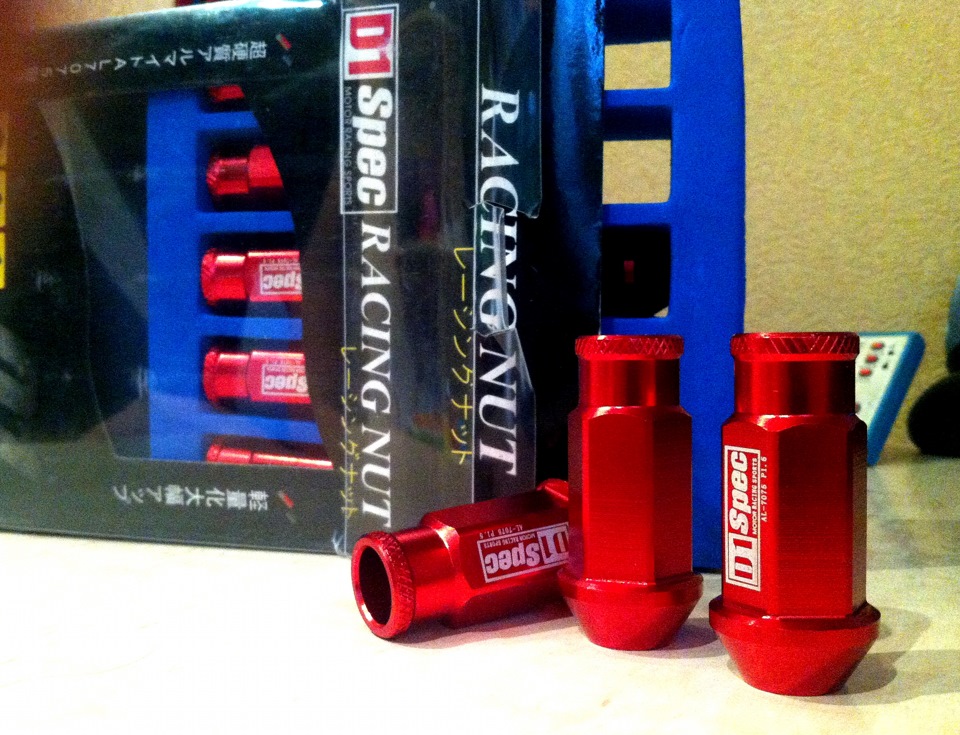 Racing NUTs 1