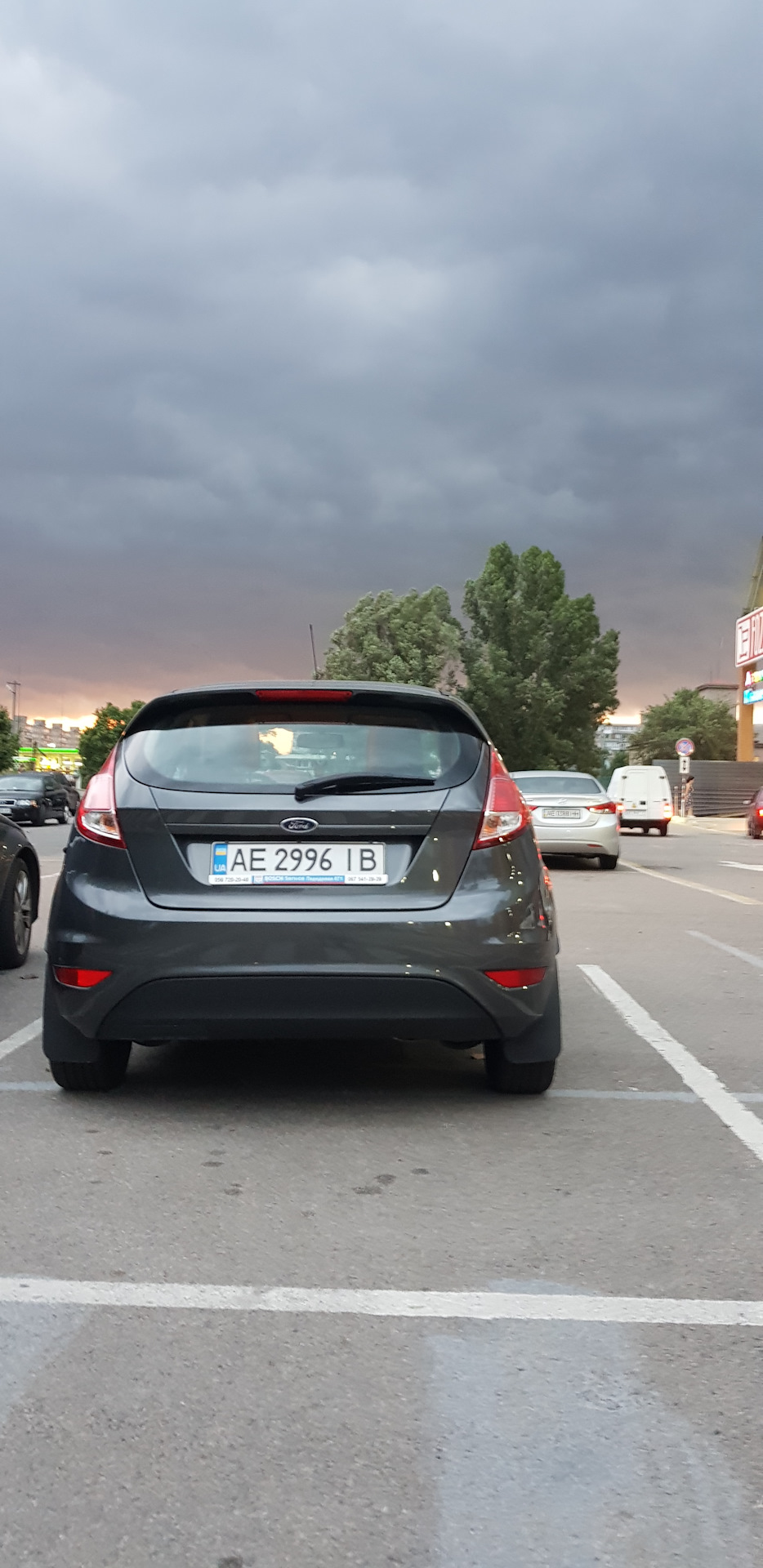 Відремонтував авто 1