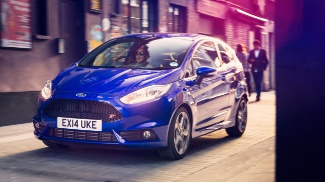Задній дифузор Ford Fiesta ST 2
