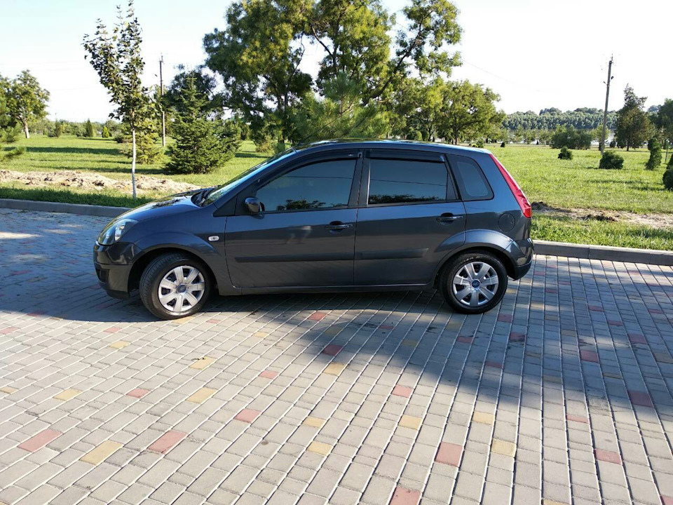 Ось і продав фордика. 1