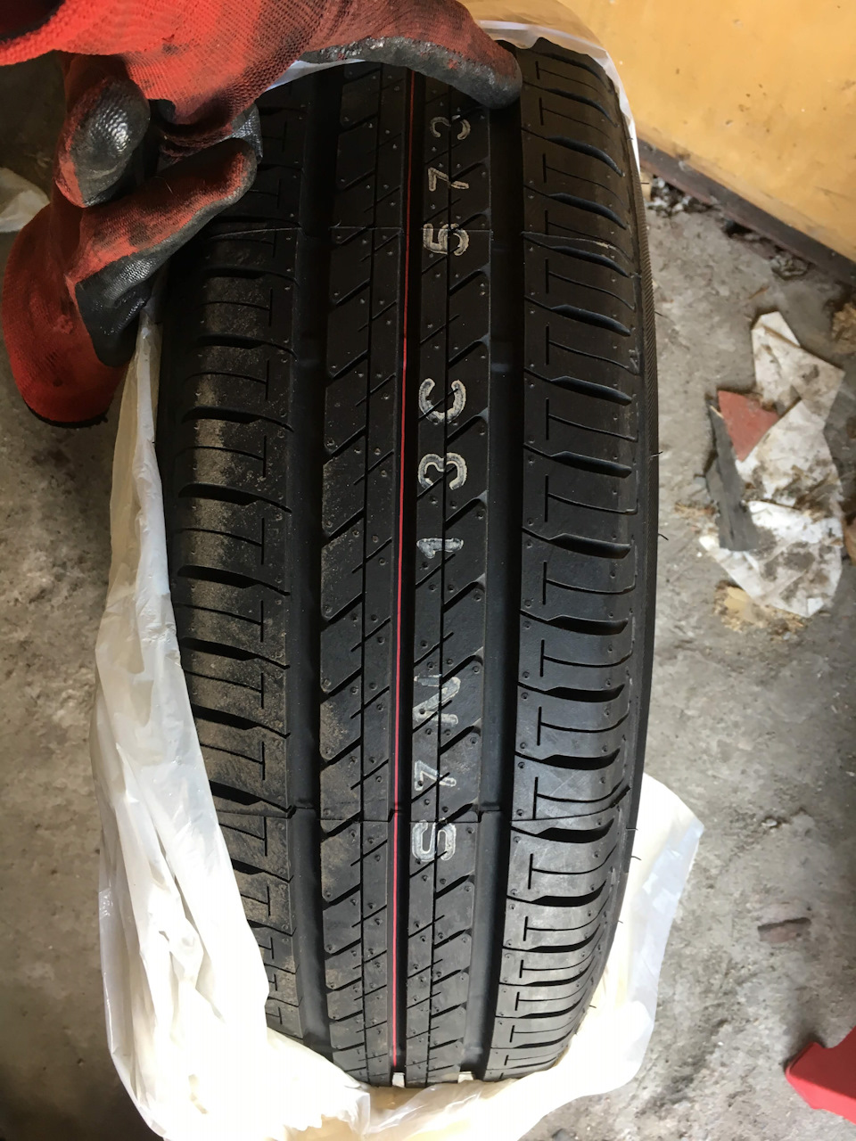 Новий комплект літніх шин Bridgestone Ecopia EP150 175/65 R14 82H 1
