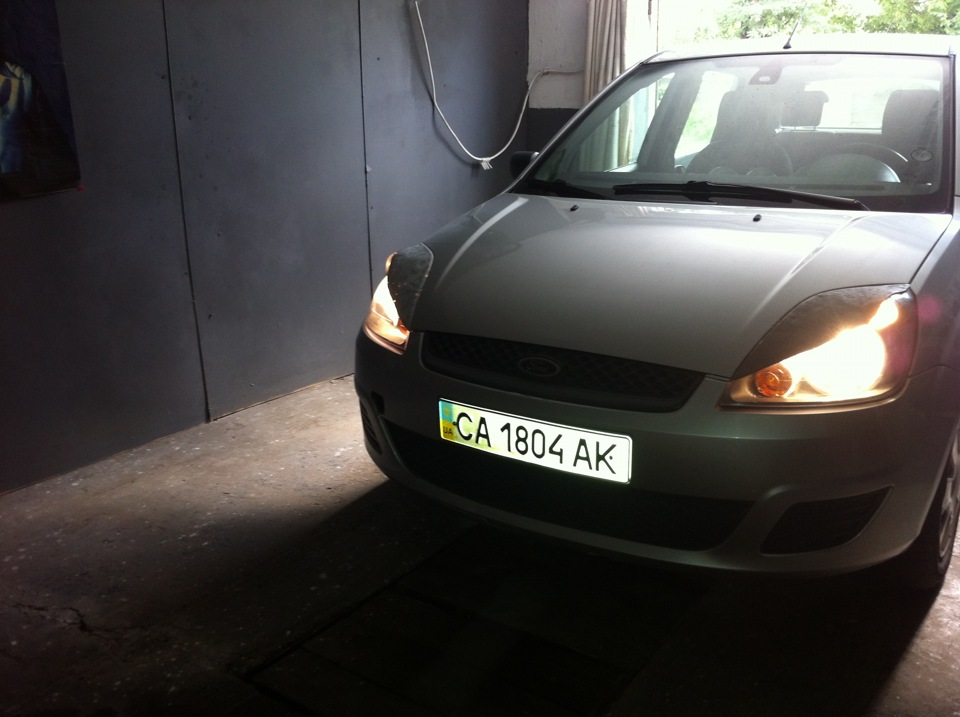 Вії на Fiesta mk6 3