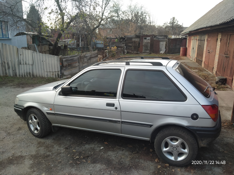 Fiesta MK 3 Railings ( MK III ) 4