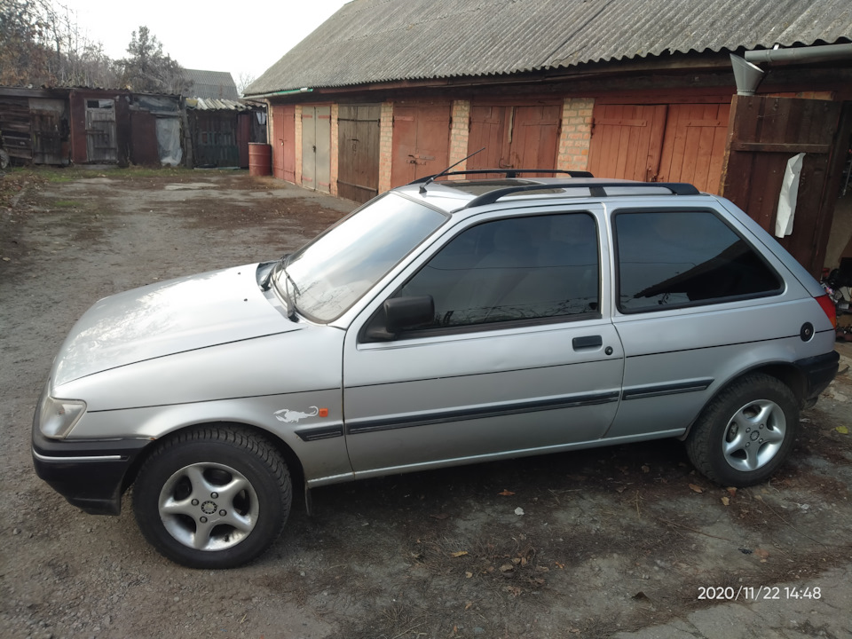 Fiesta MK 3 Railings ( MK III ) 3
