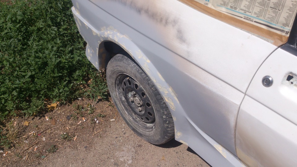 Слегонця погрунтували 2