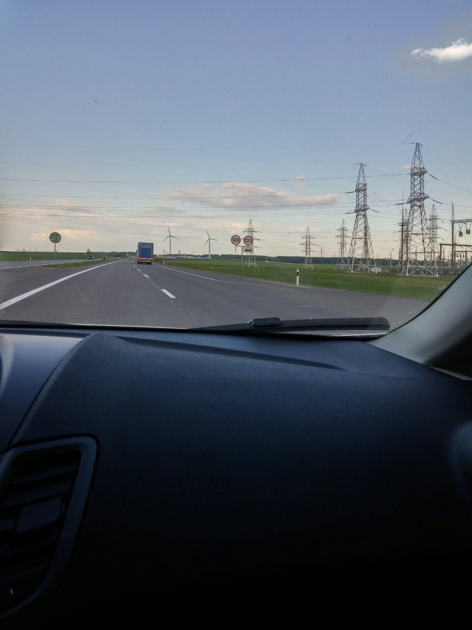Коли забув взяти з собою круїз-контроль: травневі покотушки до Білорусі 3