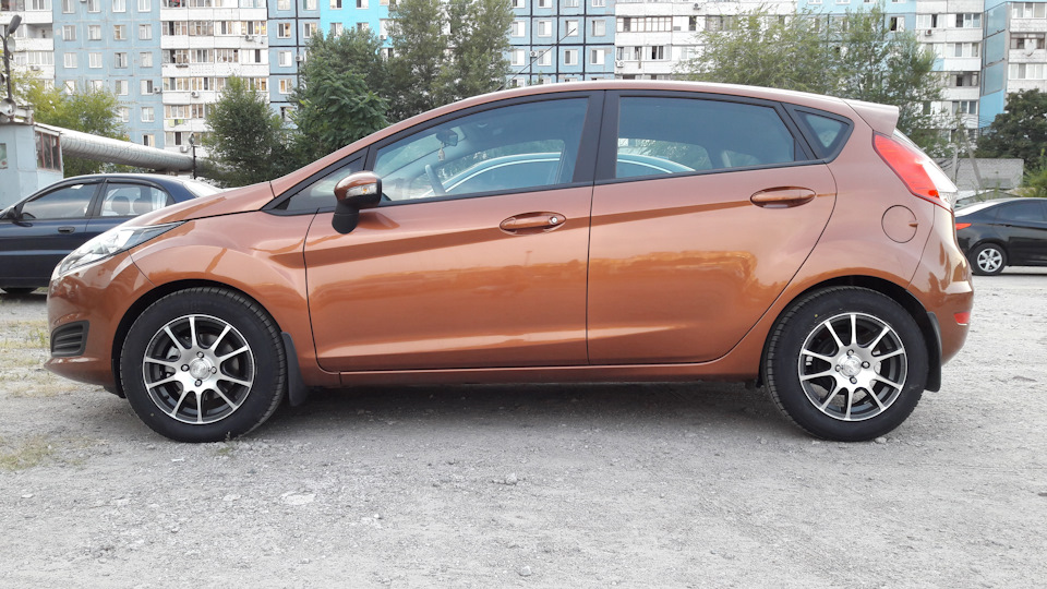 Шини Pirelli Cinturato P1 Verde 195/60 1