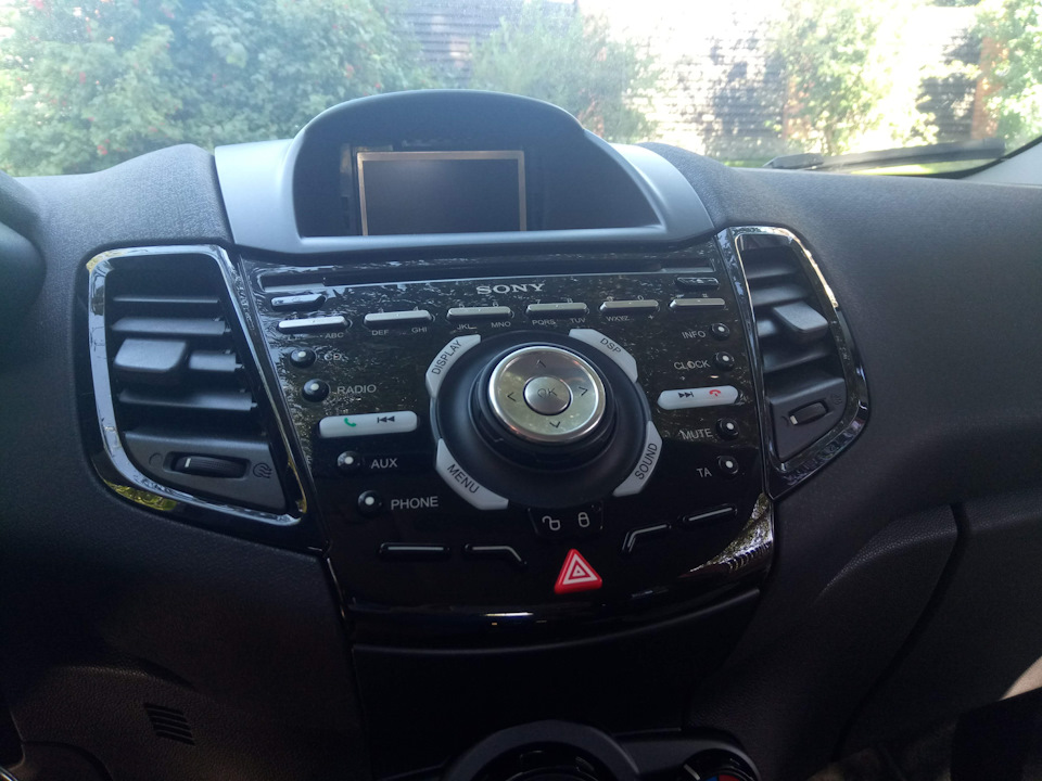 Про систему Ford Sync, монітори, аудіоблоки, блютуз і т.д. для Ford Fiesta mk7, C-Max, Ecosport. 2