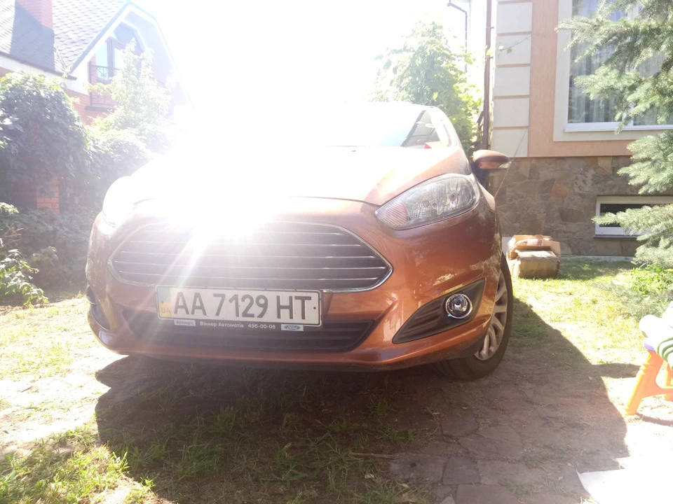 Встановлення ПТФ, протитуманок на Fiesta mk7