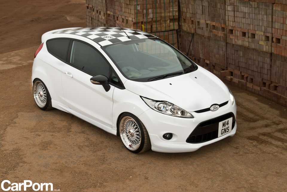 Фотоплівка: Fiesta mk7 4