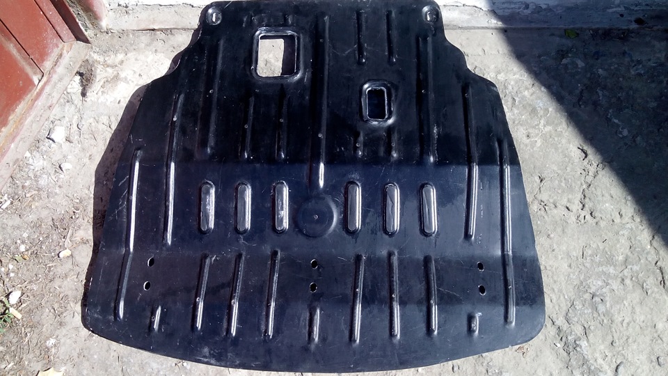 Композитний захист двигуна Police Shield. 1