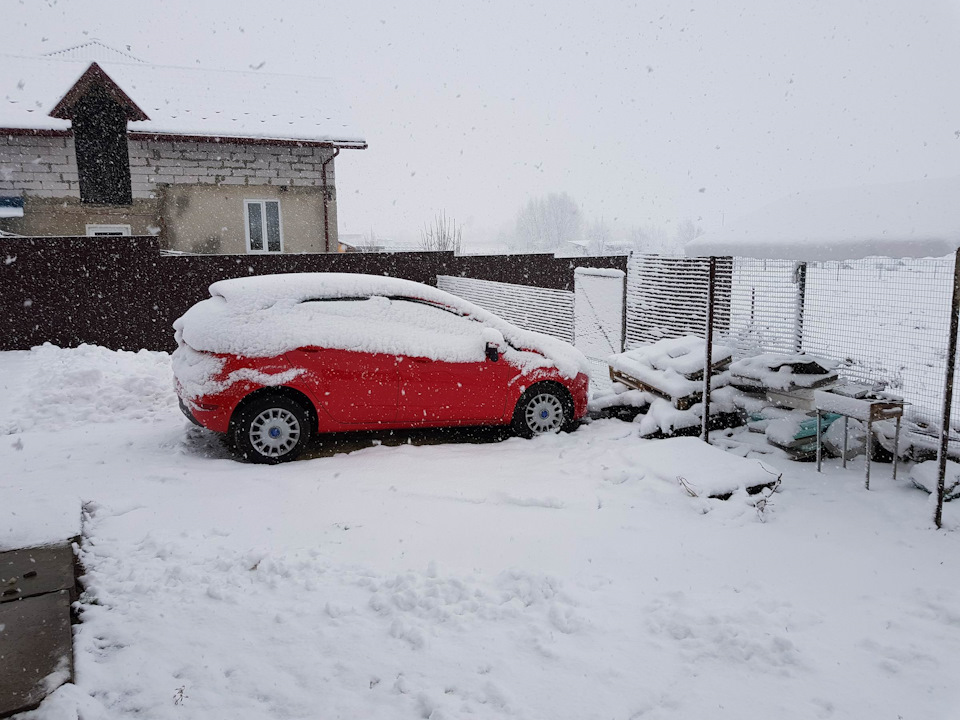 Камера заднього виду 1