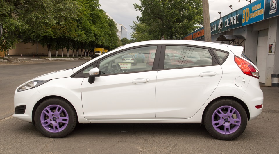 Легкосплавні диски на Ford Fiesta 7. R15 vs R16. Продаж дисків. 2